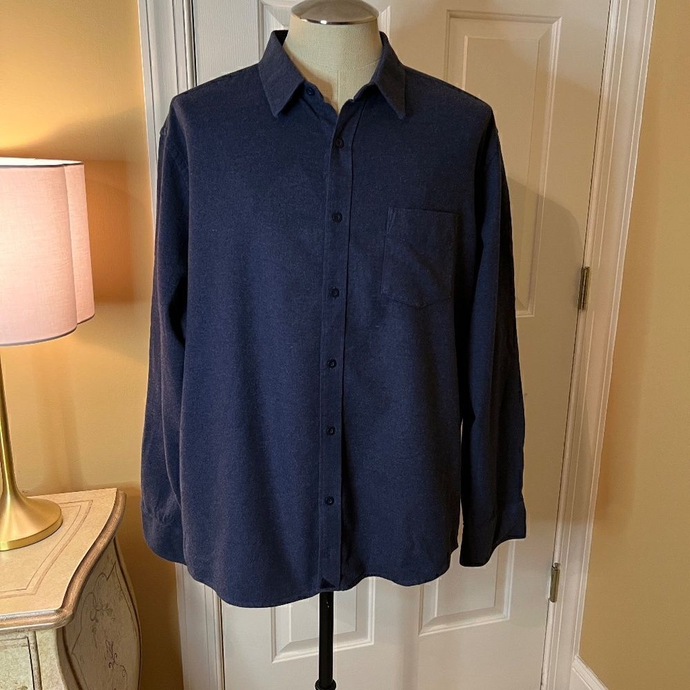 EUC Men's UNTUCKit Navy Blue Flannel Button Front Shirt Size XXL